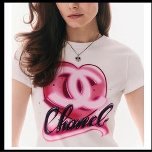 CHANEL T SHIRT CRUISE 2024 limited edition SOLD OUT EVERYWHERE